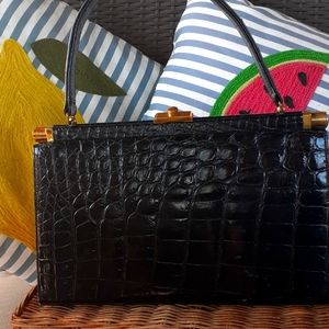 Vintage Bellestone Alligator Clutch